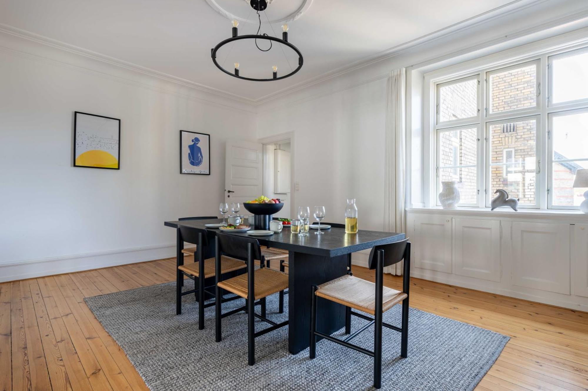Spacious 3 Bedroom In Peaceful Area Apartamento